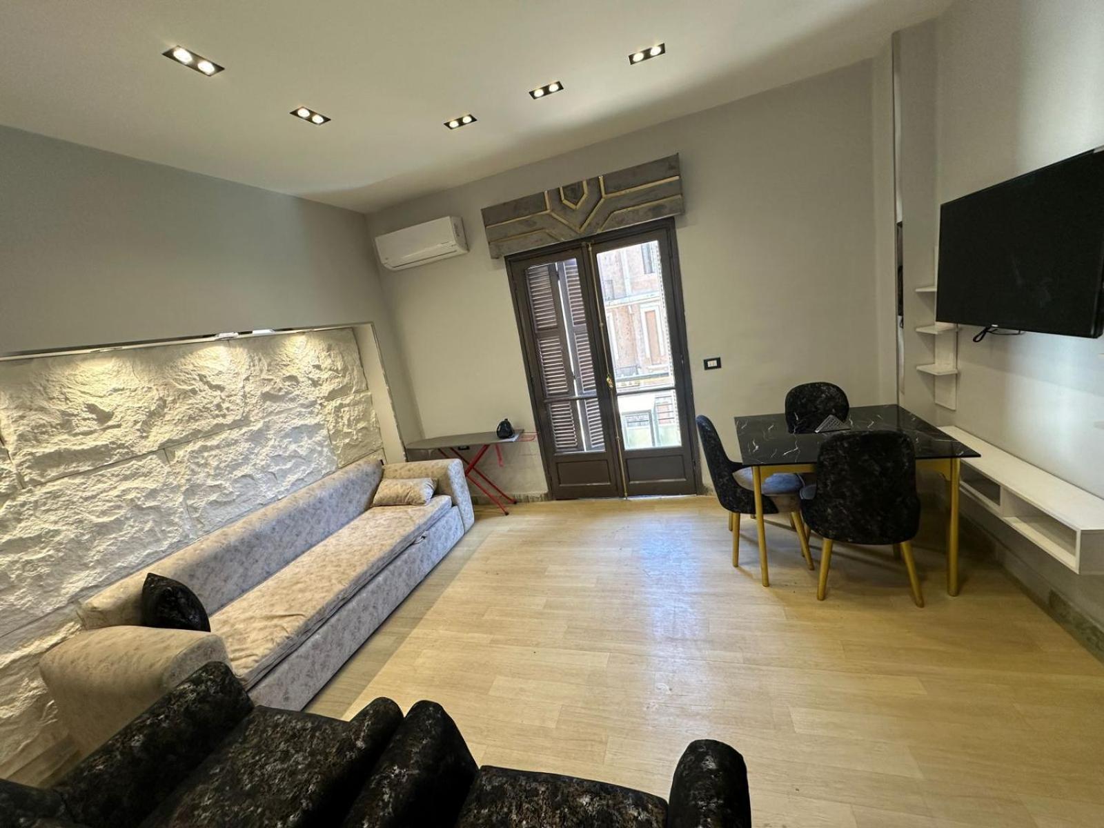 Midtowntahrirviewsuites Apartahotel