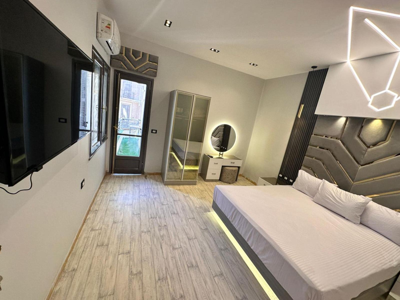 Midtowntahrirviewsuites Aparthotel *
